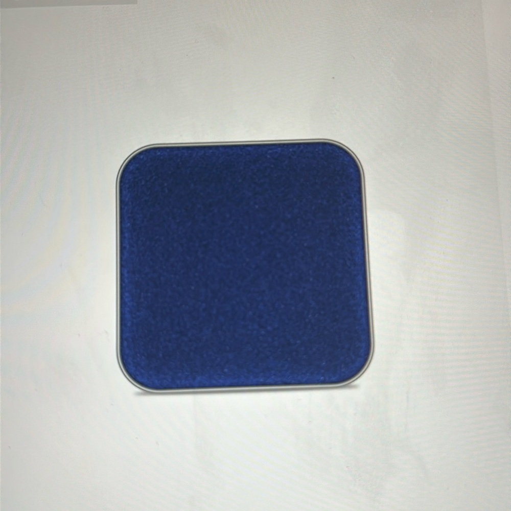 NWP Maskcara creamy eye shadow Sapphire